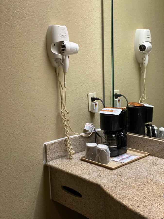 Lotus Inn Pearland Esterno foto