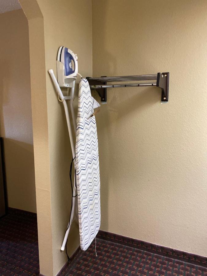 Lotus Inn Pearland Esterno foto